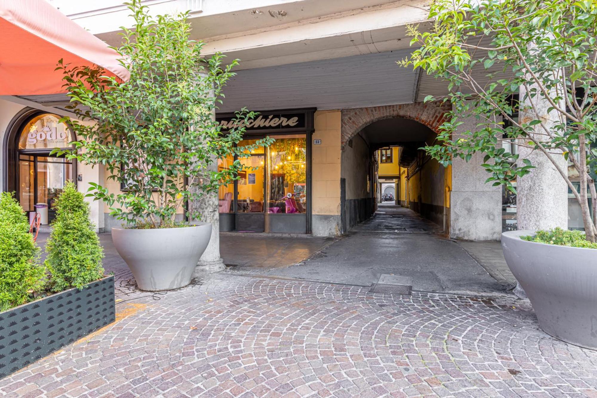 Gallarate Central Suite Luaran gambar